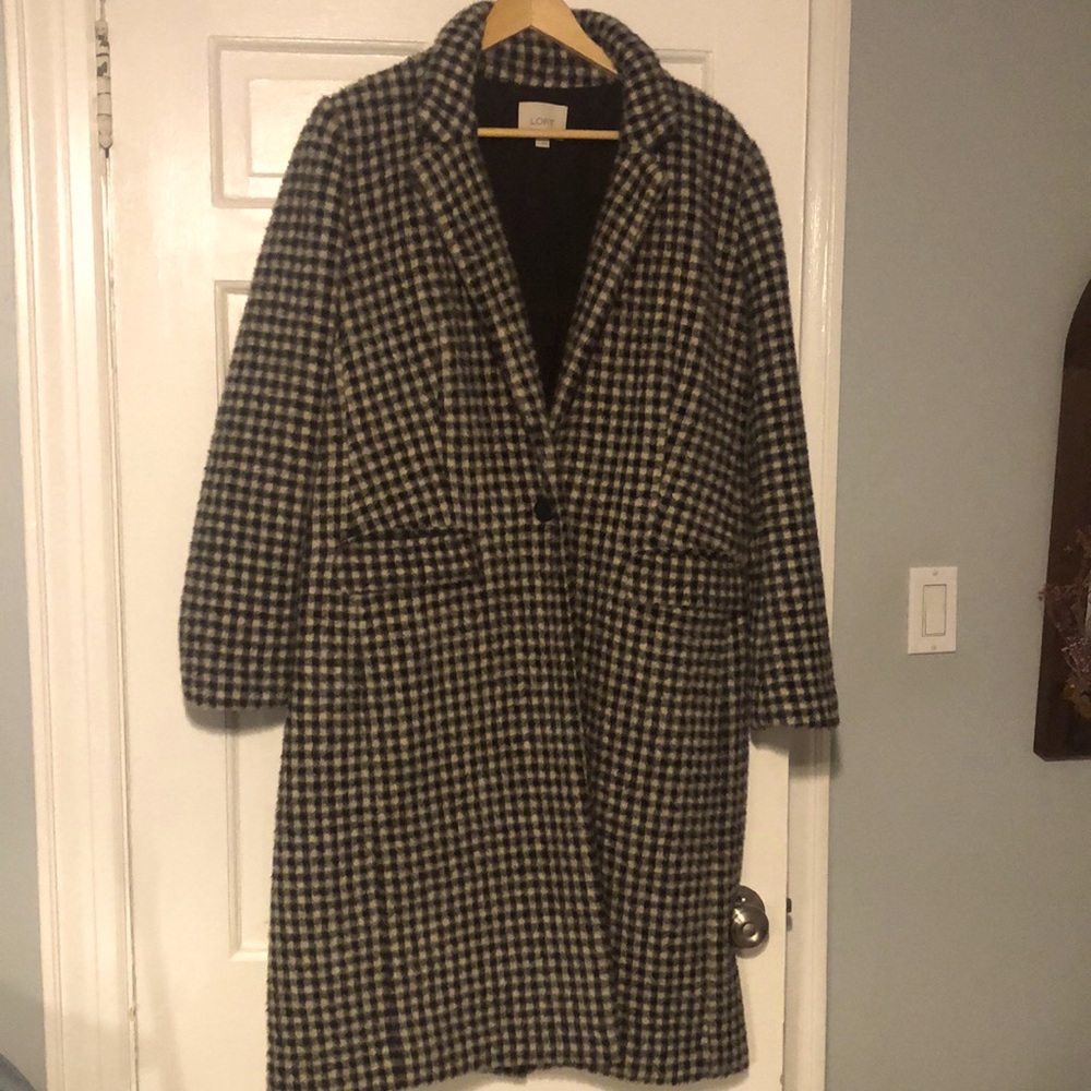 Beautiful, chic coat from Loft